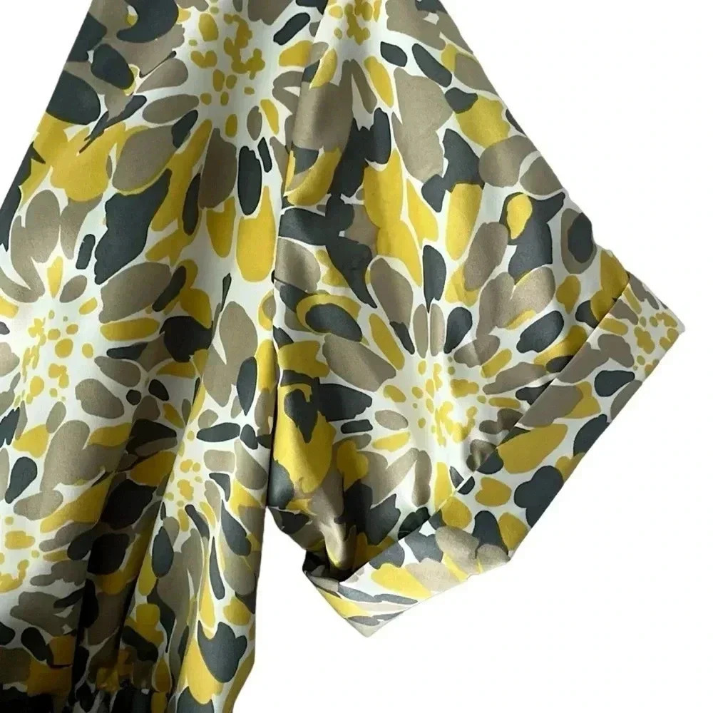 BANANA REPUBLIC | NWOT | SHORT SLEEVED FLORAL WRAP DRESS YELLOW GRAY | SIZE: 8 - Picture 4 of 9